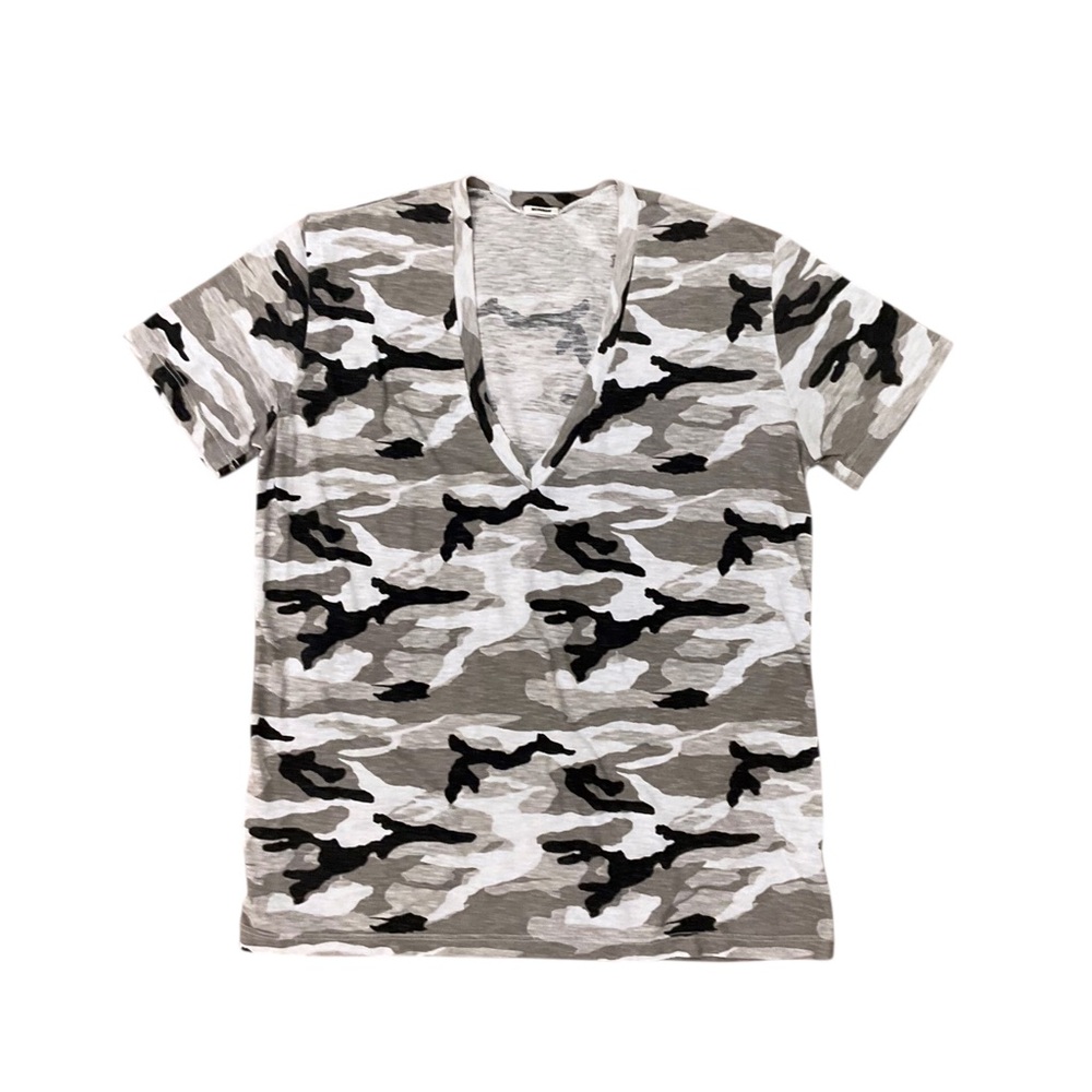 🆕 Monrow Gray Camo V Neck Tee